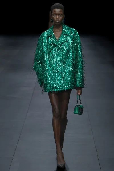 Look 41